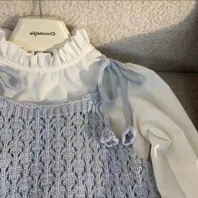 Koreai stílusú háromrészes babák/lányoknak szett: hosszú ujjú ing, kötött mellény és kordbársony nadrág; nyúl szőrme tartalom 81–90%; tavasz 2025