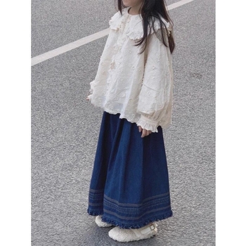 Korėjietiško stiliaus dviejų dalių komplektas mergaitėms: palaidinė su siuvinėta lėlės apykakle ir deniminės plačios kelnės | aukštas juosmuo, švelnus flanelis, pavasaris 2025