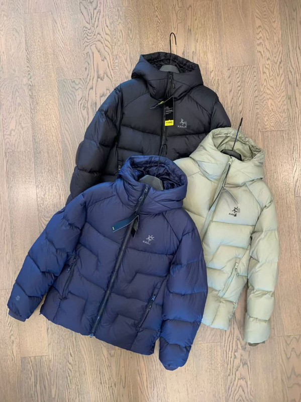 Zhemingsi pehelykabát kapucnival, téli meleg, külső nylon, pehelytartalom 91–95%, 280 g töltet, bélés acetát