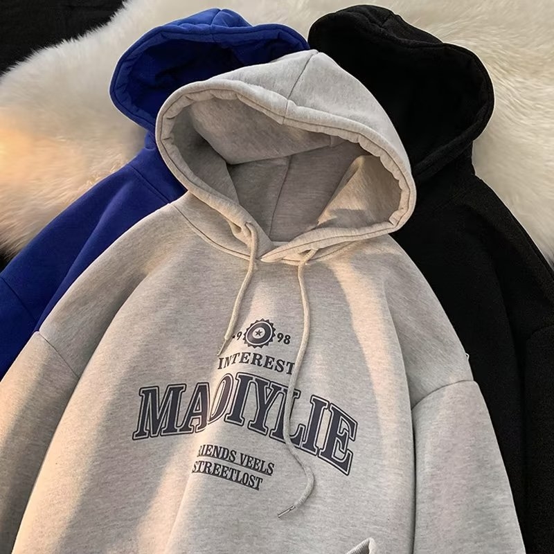 Korejiško stiliaus megztinis su gobtuvu, Raglan rankovėmis, laisvas kirpimas, raidžių spauda, kengūros kišenė