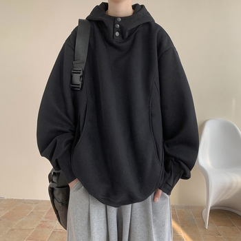 Vyrinis megztinis su gobtuvu High Street stiliuje, laisvas kirpimas; aukšta kakla, poliesteris 95,5%, 320 g, rudeniui