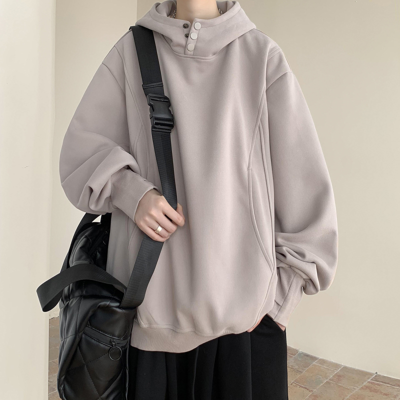 Vyrinis megztinis su gobtuvu High Street stiliuje, laisvas kirpimas; aukšta kakla, poliesteris 95,5%, 320 g, rudeniui