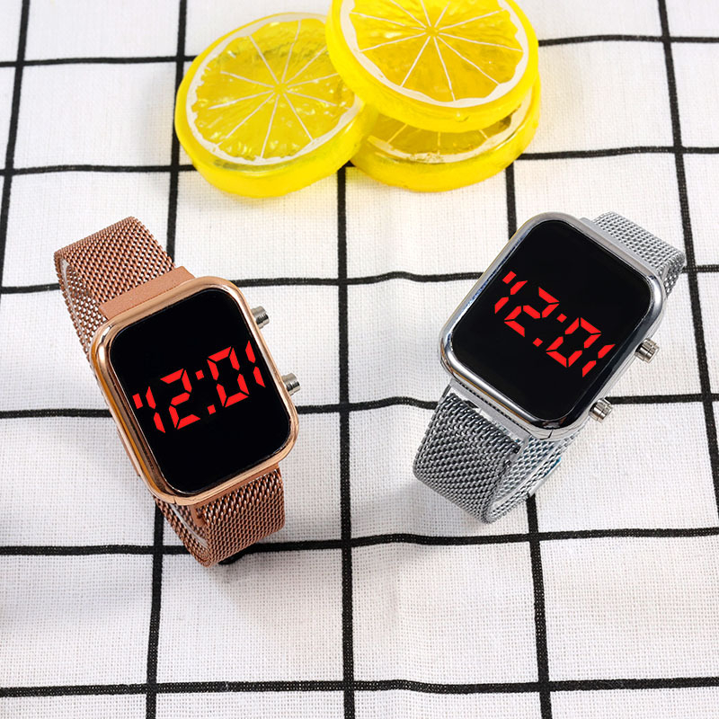 Електронен часовник за ученици, правоъгълен циферблат, цифров дисплей, електронно движение, корпус от сплав