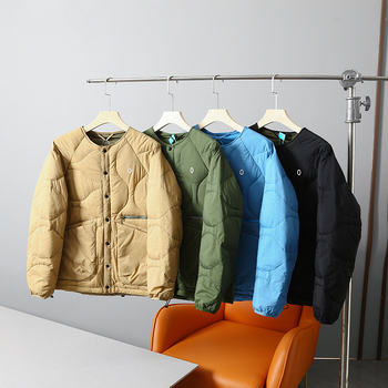 Žieminė striukė be apykaklės, vėjo ir vandens atspari, su antis pūkų įdaru