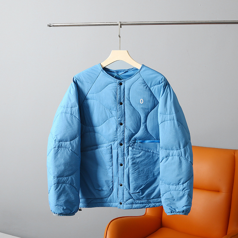 Žieminė striukė be apykaklės, vėjo ir vandens atspari, su antis pūkų įdaru