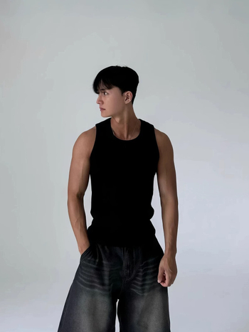 Meeste treeningvest, kootud, elastne kitsas lõige, 100% polüester, igapäevaseks treenimiseks