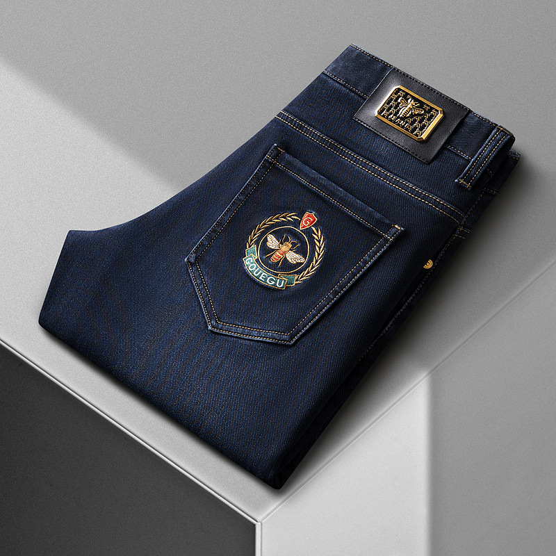 Muške zimske traperice s izvezenim dezenom, denim, uski stretch, ravni kroj, srednji pojas