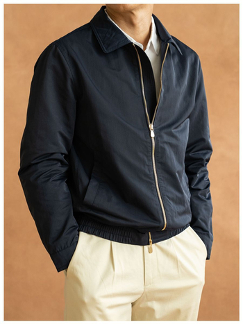 Vyrinė René De Lefebvre vandeniui atspari striukė su gobtuvu – laisvas kirpimas, užtrauktukas, ilgos rankovės