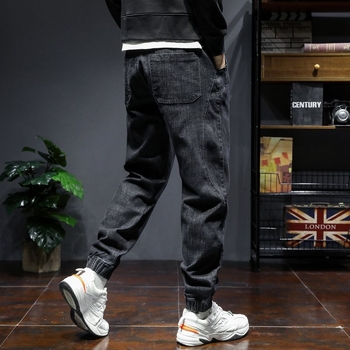 Vīriešu džinsi, brīvā piegriezuma, elastīgs materiāls, elastīga josta, rāvējslēdzēja aizdare