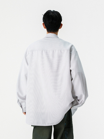 Риза на райета, дълъг ръкав, яка (lapel), корейски стил, свободна кройка, дишаща полиестер-вискоза смес (78.6% полиестер, 21.4% вискоза)