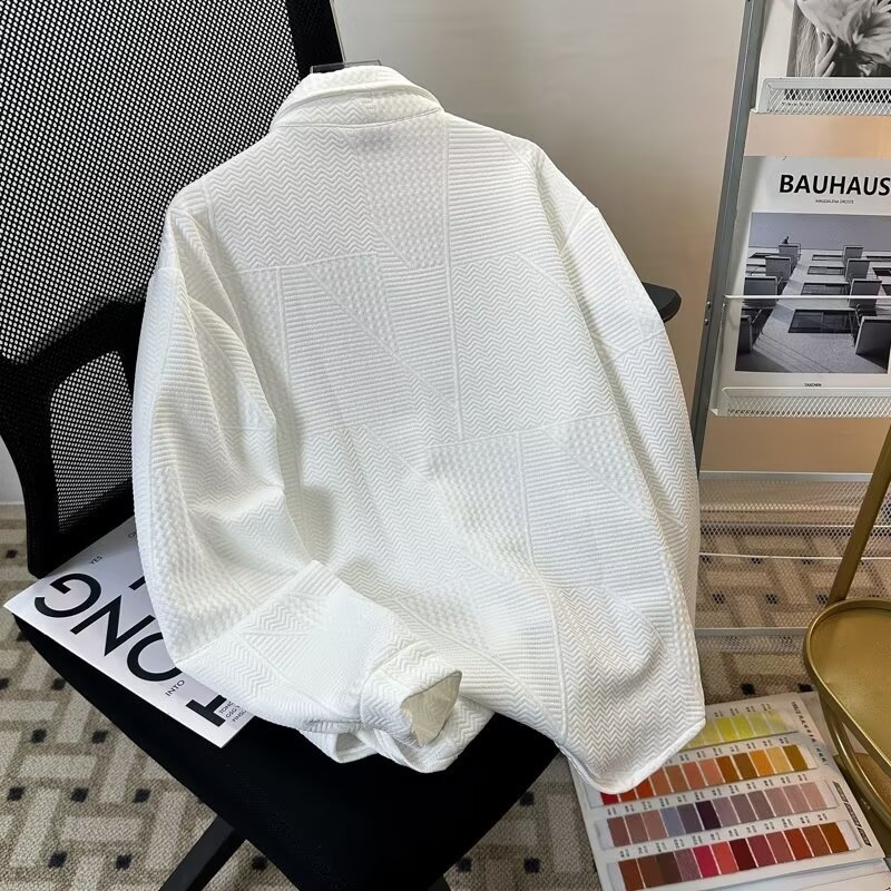 Muška košulja, široki kroj, duge rukave, šiljasti ovratnik, jacquard waffle uzorak, poliesterska mješavina 96%