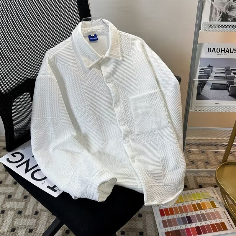 Muška košulja, široki kroj, duge rukave, šiljasti ovratnik, jacquard waffle uzorak, poliesterska mješavina 96%