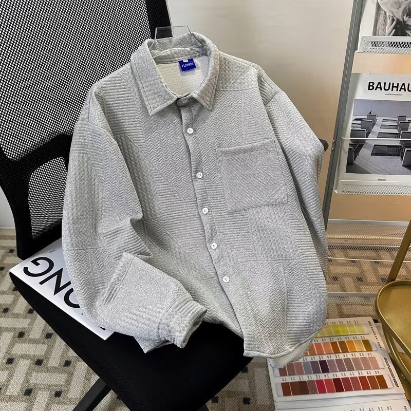 Muška košulja, široki kroj, duge rukave, šiljasti ovratnik, jacquard waffle uzorak, poliesterska mješavina 96%