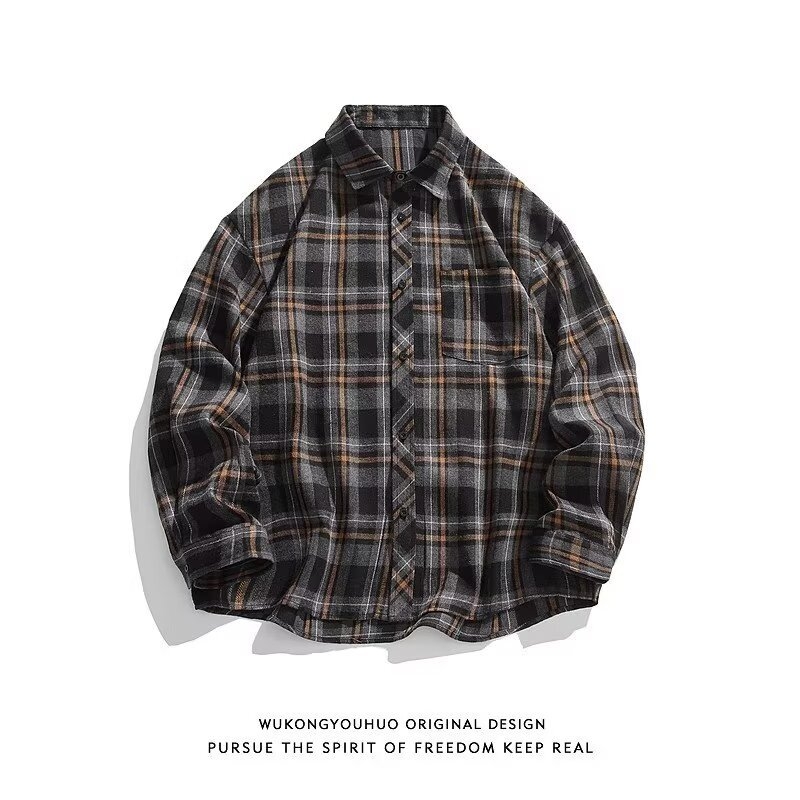 Särk ruudulise mustriga, laper-kaelaga särk, pikad varrukad, vaba lõikega (puuvillase segust materjal)