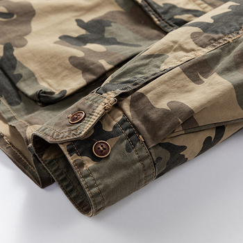 Kamuflaaz-stiilis särk, vaba lõikega, pikad varrukad, krae lapelliga, rayonist kangas