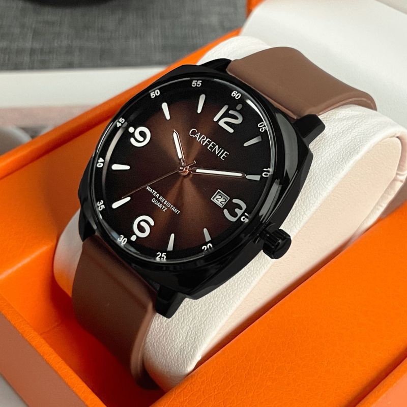 CS030 kvarcni sat s promjerom cifernika 53 mm, vodootpornost 30 m, mineralno ojačano staklo