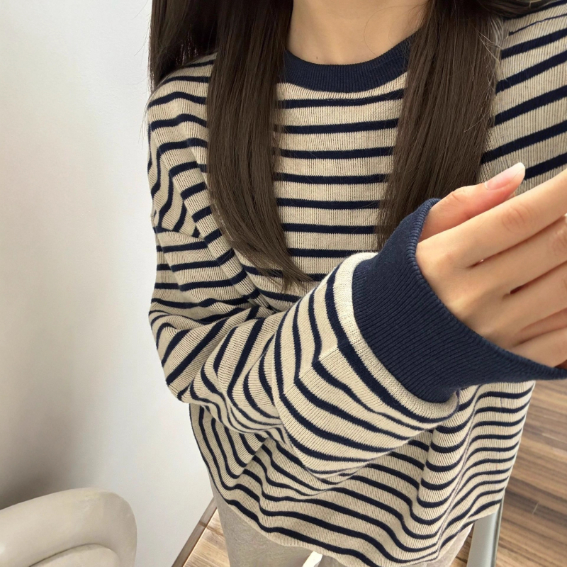 Hanorac cu glugă, patchwork cu blocuri şi dungi, croială lejeră, mâneci lungi, guler rotund, bumbac/poliester