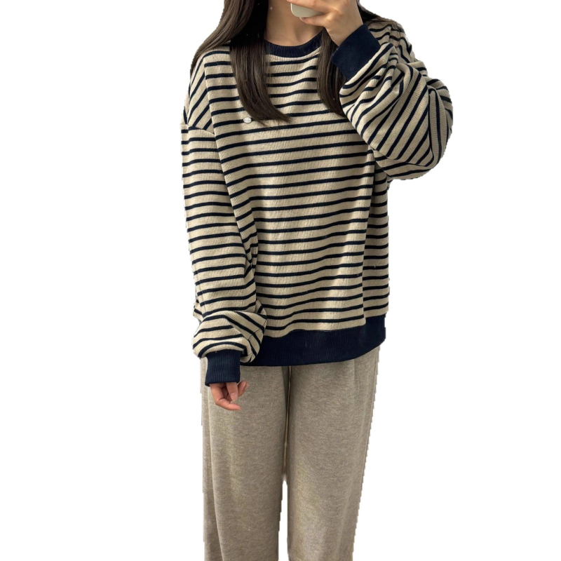 Hanorac cu glugă, patchwork cu blocuri şi dungi, croială lejeră, mâneci lungi, guler rotund, bumbac/poliester