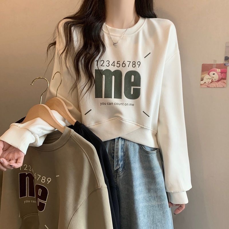 Ženski cropped sweatshirt s američkim retro printom, udoban kroj, prekršten dizajn, dugački rukavi, okrugli izrez