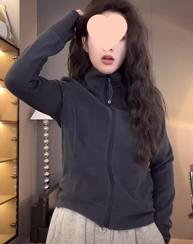 Top cardigan fără mâneci din fleece, stil prințesă, amestec bumbac-plasă, lungime normală 50–65 cm, primăvara 2025