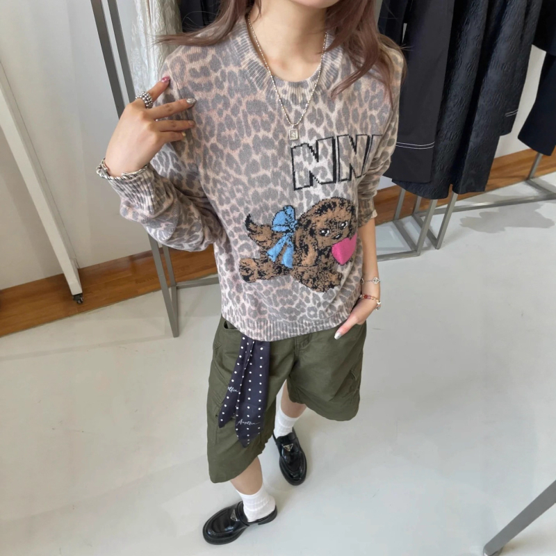 Pullover GA tähe Happy Dog, villasegu 50-70%, ümmarguse kaelaga, pikkade varrukatega, naistele