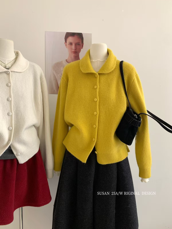 Cardigan cu guler de păpușă, fibră acrilică, tricot gros, croială lejeră, mâneci lungi