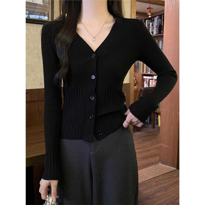 Cardigan tricotat, decolteu în V, mâneci lungi, croi slim, țesătură tricotată din viscose