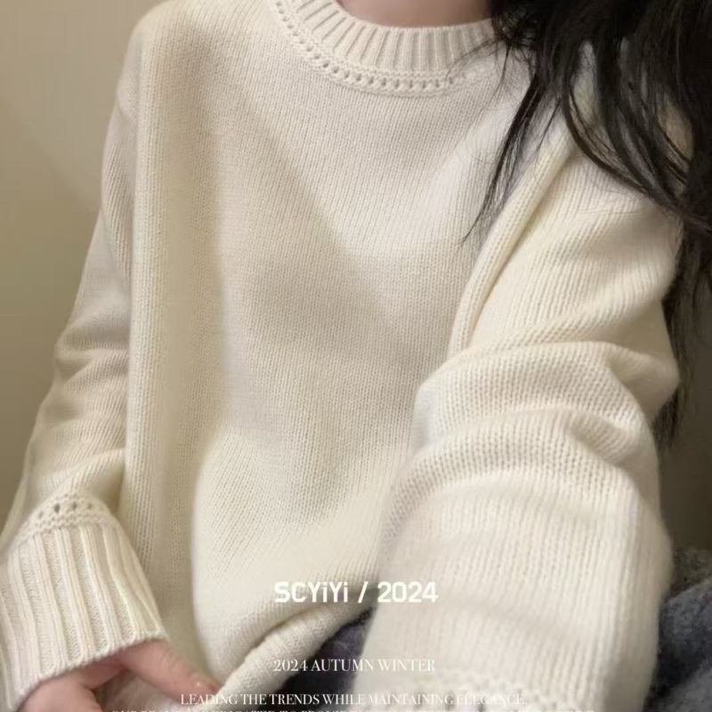 Naiste villane kampsun 95%+ vill, ümmargune kaelus, vaba lõige, pikad varrukad langevate õlgadega, talvise 2024 kollektsioon