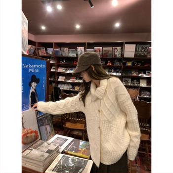 Pulover cardigan gros, guler rever, amestec acrilic-poliester, croi lejer, mâneci lungi