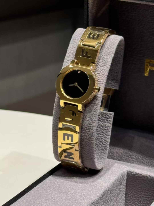 Ceas feminin rotund, mișcare quartz LS86, diametrul cadranului 37 mm, carcasă din aliaj, curea din piele naturală