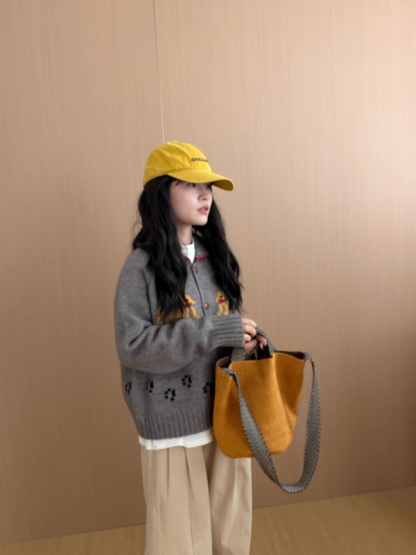 Cardigan tricotat din bumbac pentru femei, imprimeu cu câine în stil desen animat, guler turn-down, mâneci lungi