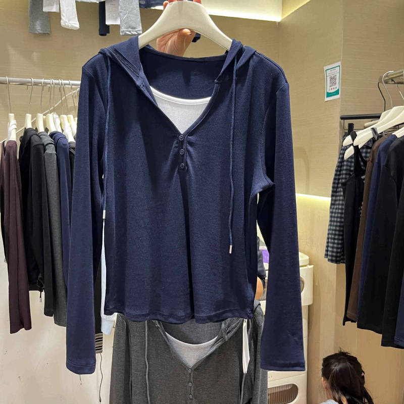Majica s kapuljačom, dugih rukava, slobodna krojena, pamuk-poliester smjesa 30-50% poliester