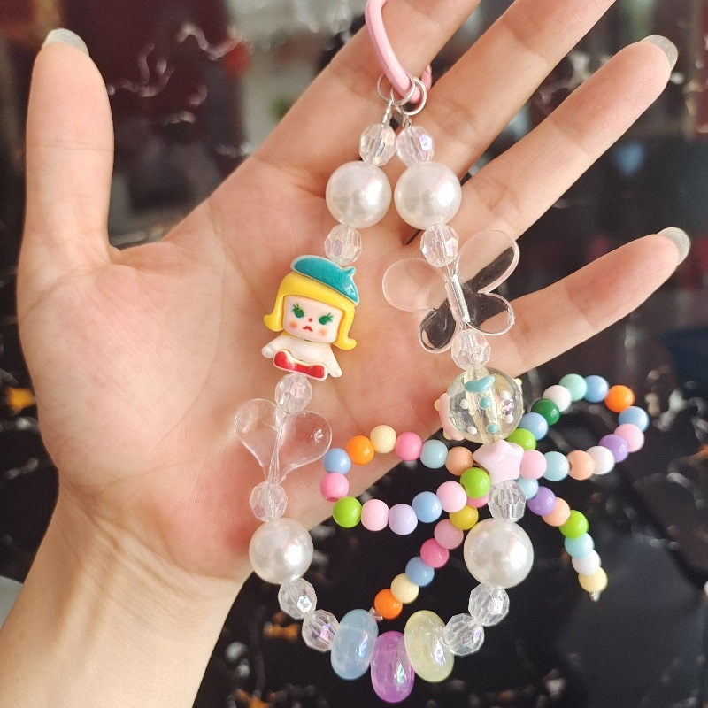 Ručno nanizani lanac za telefon s motivom leptira, plastika/smola, ljeto 2024, nježan stil, auto ukras
