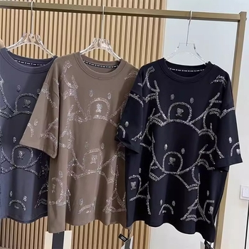 Pamukasto T-shirt s motivom anime crteža, slobodan kroj, kratki rukav, okrugli izrez