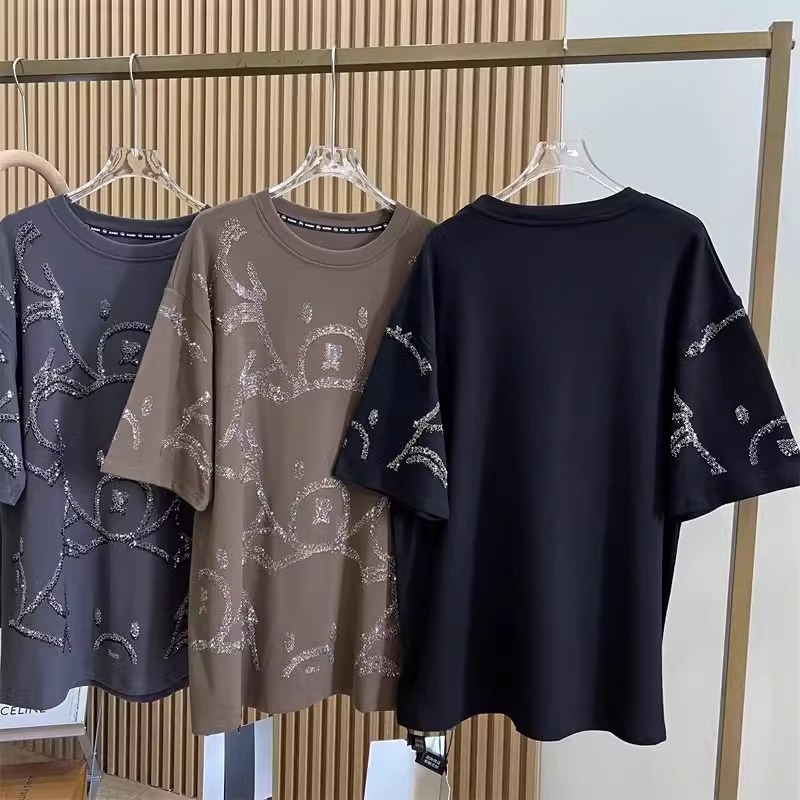 Pamukasto T-shirt s motivom anime crteža, slobodan kroj, kratki rukav, okrugli izrez