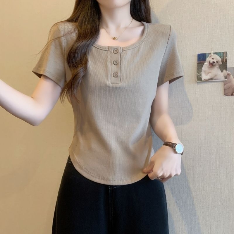 Ženski T-shirt od pamuka 95%+, kratki rukavi, okrugli izrez, jednobojni model, standardna duljina 50-65 cm