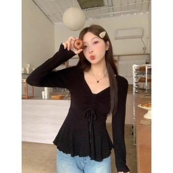 Póló T-shirt, pullover-stílusú, koreai stílus; V-nyak; hosszú ujjak; egyszínű; pamut-poliészter keverék (50-70% pamut, 50-70% poliészter)