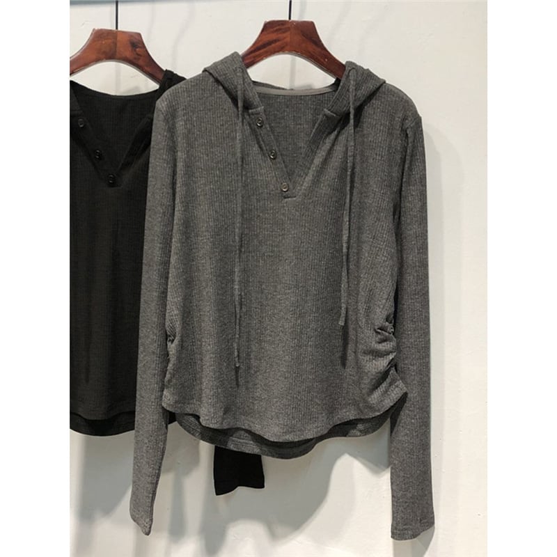 Oversize kapucnis hosszú ujjú póló viszkóz rostból, hímzés