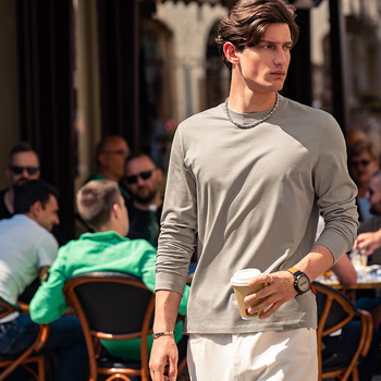 Meeste antibakteriaalne puuvillane kapuutsiga pika varrukaga T-särk, baaskiht, vaba lõige, sügis 2023