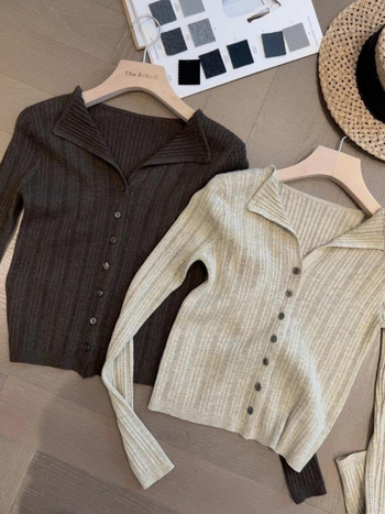 Koreai stílusú női kötött kardigán kapucnival, karcsú fazon, hosszú ujjú, polo gallér, poliészter kötött anyag