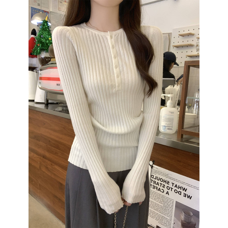 Kötött pulóver, slim-fit, fél-nyitott gallér, hosszú ujjú, poliészter, gyapjú kötés, japán-koreai casual stílus, őszi-téli szezon 2025