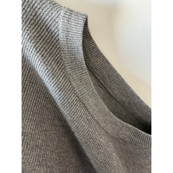 Női kereknyakú pulóver, karcsú fazon, hosszú ujjú, poliészter anyag