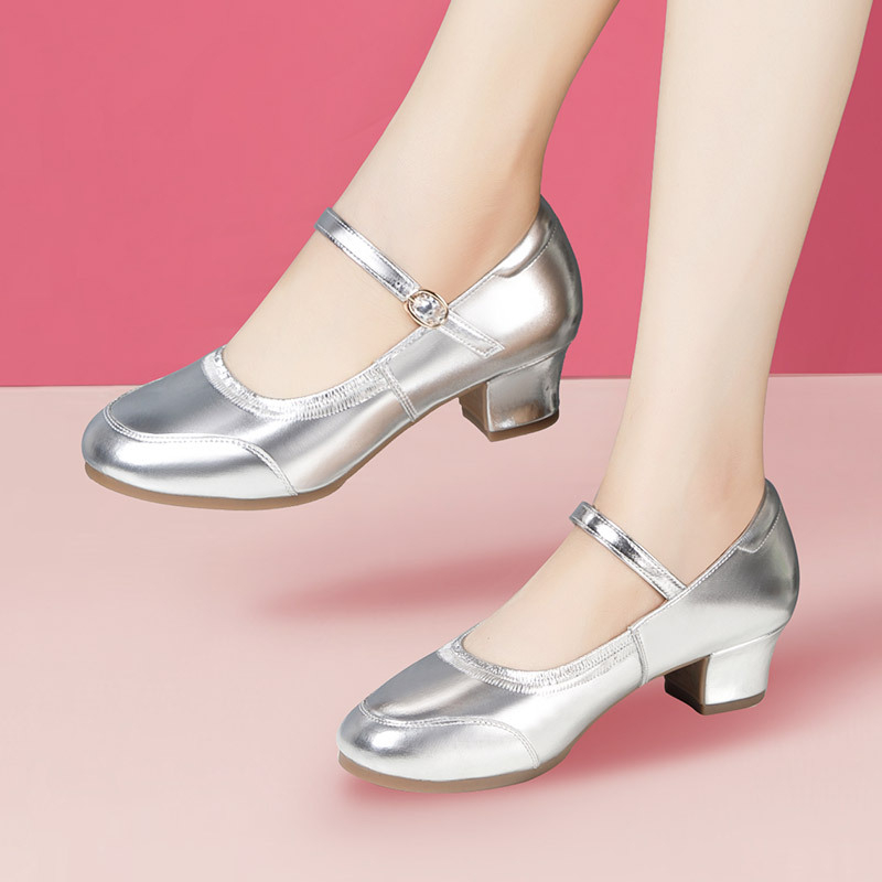 Női latin tánccipő valódi bőrből, márka Master of the Han Palace, talp: marha inak, vamp: nylon + bőr, felnőtt nőknek