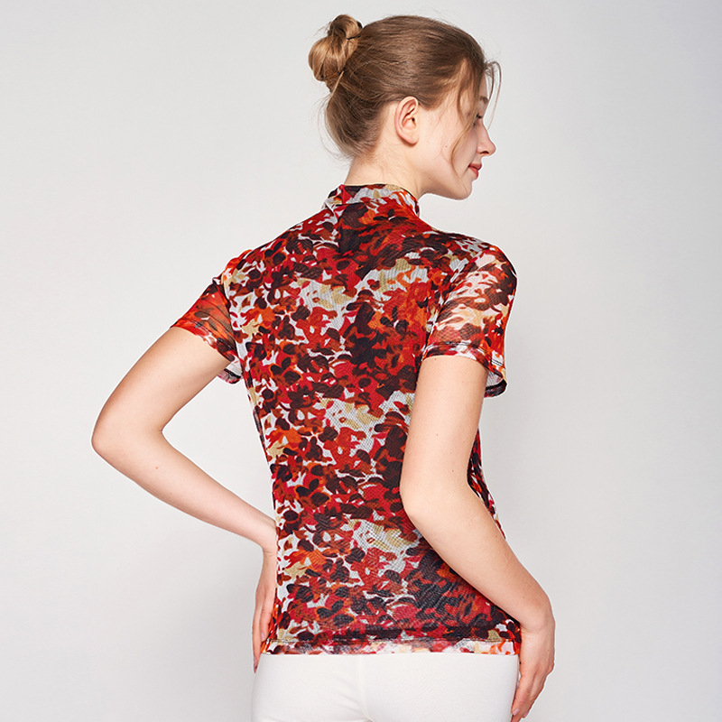 Ženski kratki T-shirt od mulberry svile s printom i poluvisokim ovratnikom, digitalno tiskanje