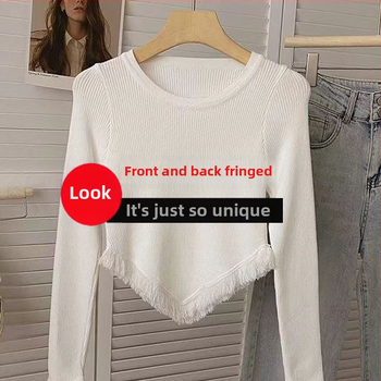 Ženski pleteni crop top s resicama, asimetričan rub, dugi rukav, okrugli izrez