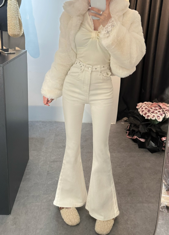 Naistele denimist džinsid, puuvillane, kõrge vöökoht, flared siluett, mikroelastsus, veluurvooder