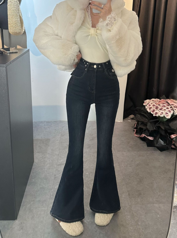 Naistele denimist džinsid, puuvillane, kõrge vöökoht, flared siluett, mikroelastsus, veluurvooder