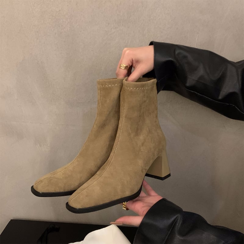 Ženske kratke čizme od velura, debeli pet 6–8 cm, četvrtasti vrh, stražnji zip, korejski stil