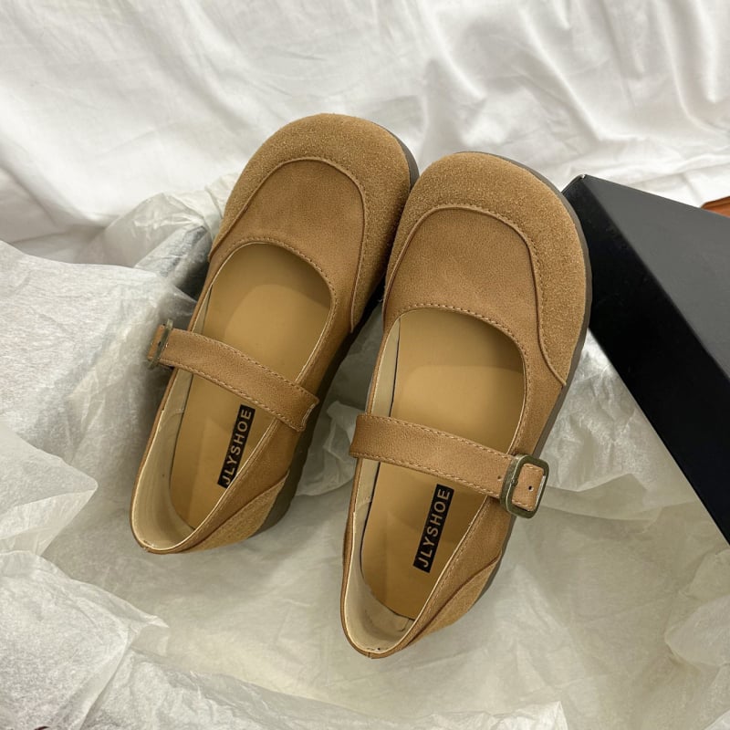 Mary Jane loafer s kvadratnim nosom, semiš gornji dio, niski pet 1–3 cm, gumena potplata, slip-on