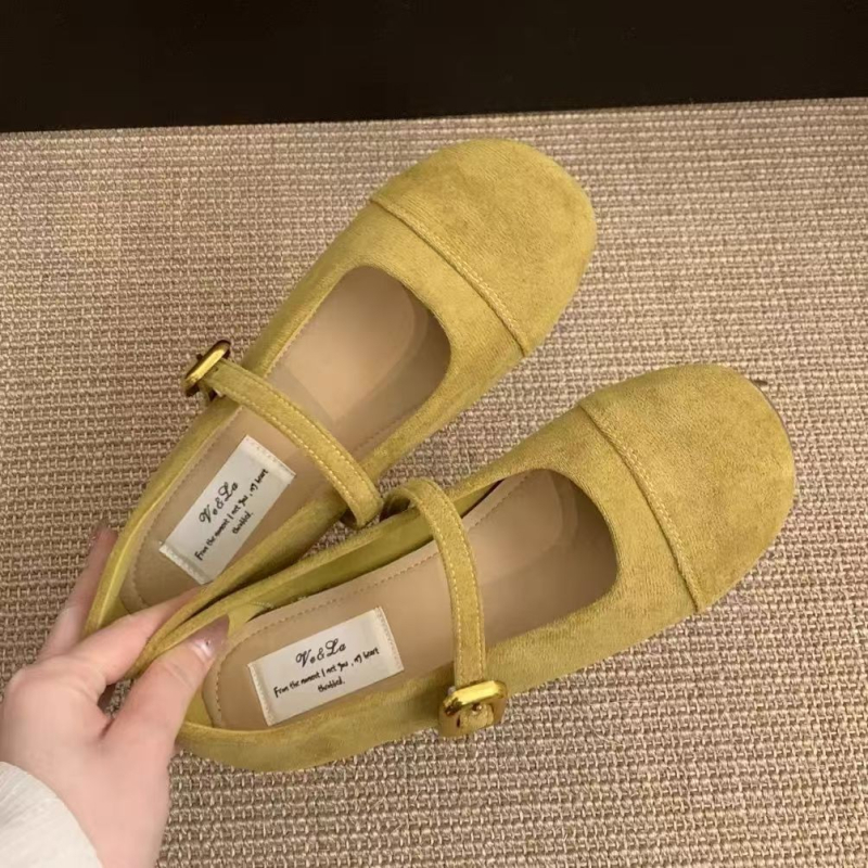 Korejskog stila veluru Mary Jane balerinke s kopčom, niski 1-3 cm blok pete, gumeni potplat.